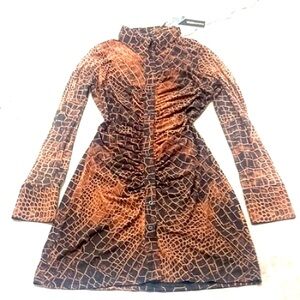 Fashion Nova snake skin , shirt dress
